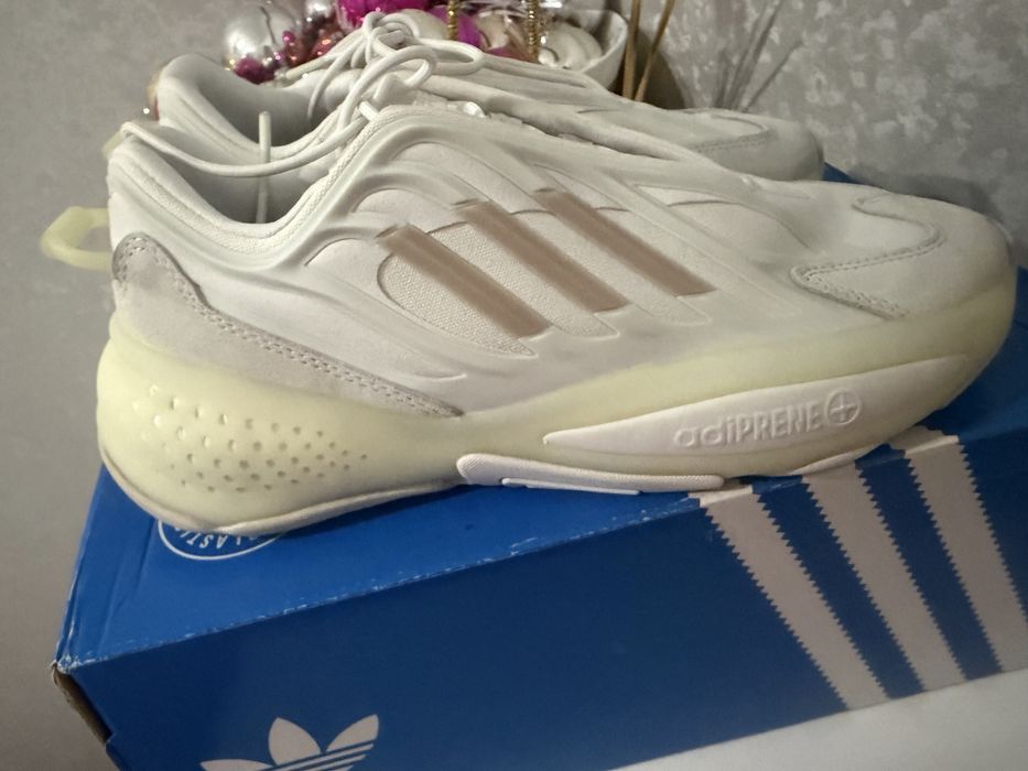 Adidas original ozrah