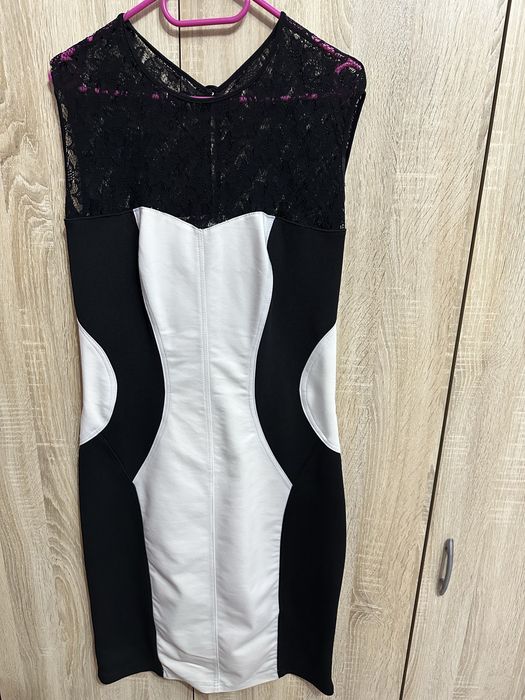 Дамски рокли различни модели