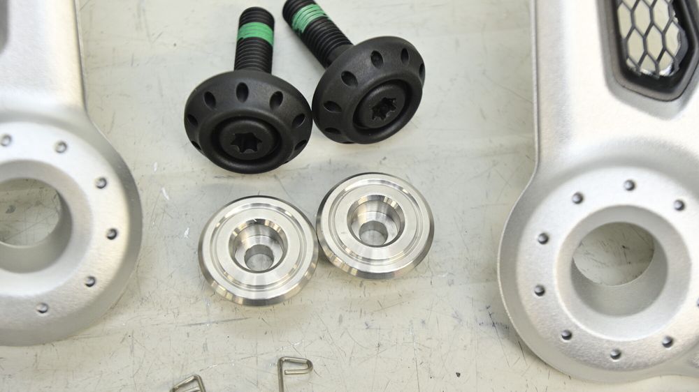 Set Suporti Prinderi Sa Stanga Dreapta BMW RnineT 2017 - 2024