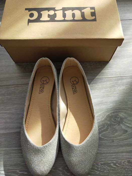 Balerini Noi argintii, livrare gratuita