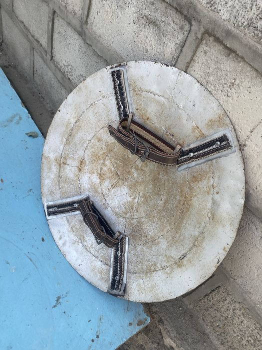 Kapitan amerika qalqoni mustahkam metaldan tayyorlangan