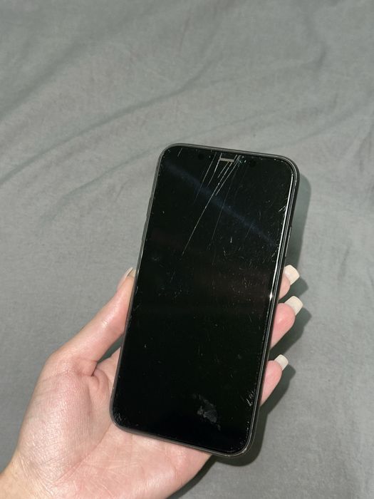 Iphone 11, 128гб в отличном состоянии!