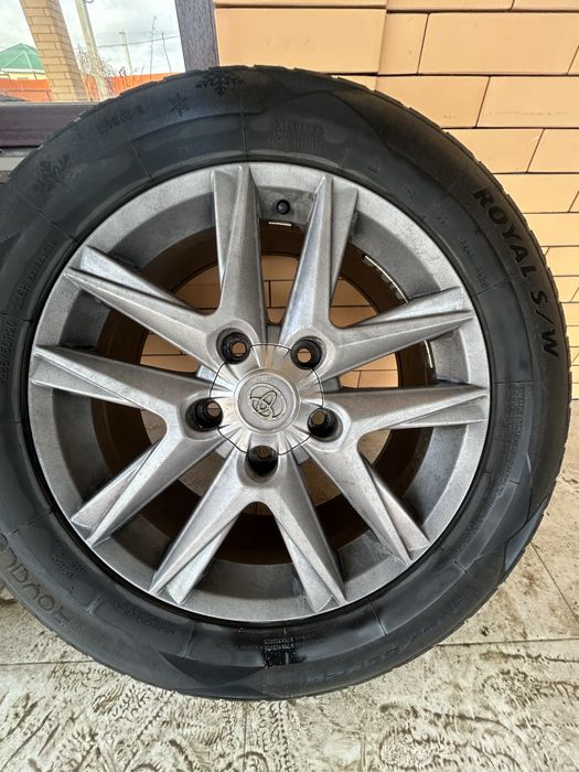 Лексус 470те турган 250мың тг