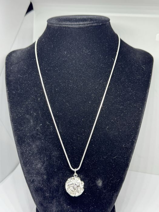 Нов сребърен синджир с висулка роза 8.12гр 925