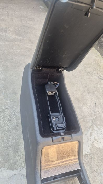 Подлокотник Мерс 210