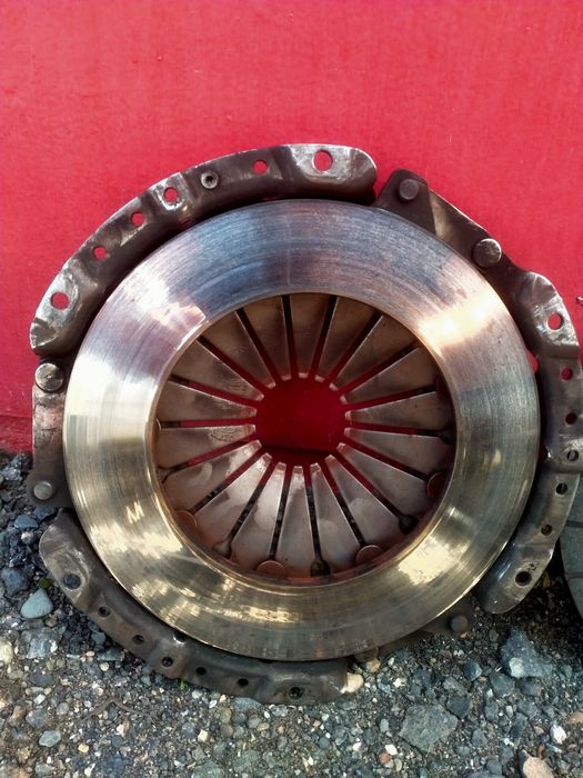 Продам сцепление на Газель