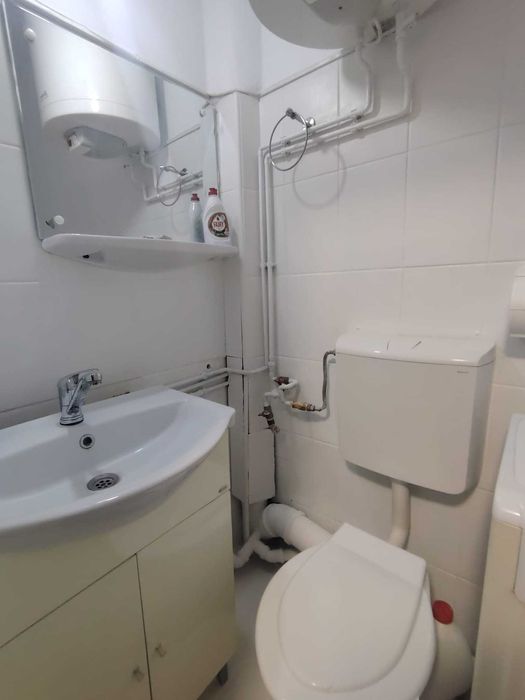 Vând cameră de camin in Tractorul,Brașov