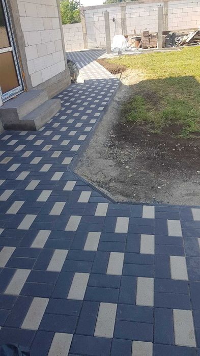Montat pavele si borduri si Intretinere gradini si spatii verzi