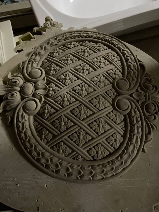 Силикон қолиплар сотилади СРОЧНО Мебель цехлари учун.