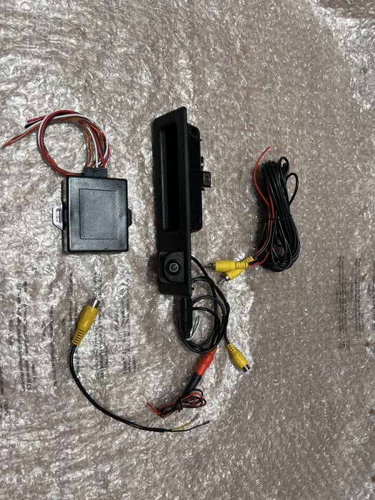 Camera mers inapoi bmw seria F