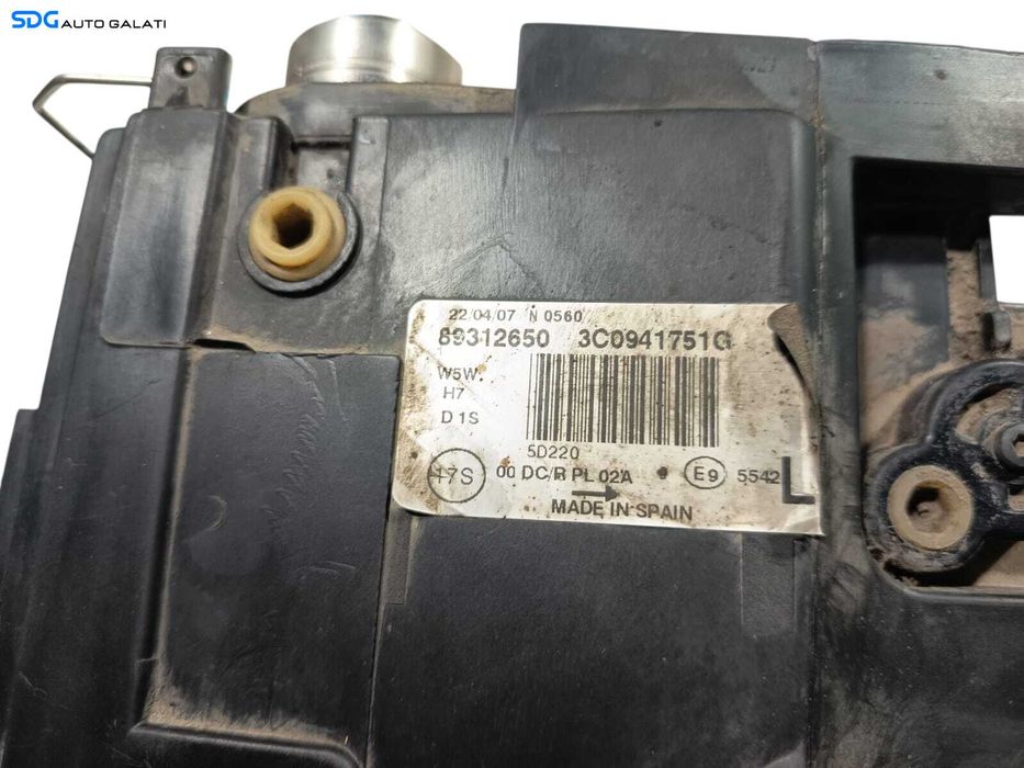 Far Stanga cu Lupa si Bi Xenon cu Droser EUROPA Volkswagen Passat B6 2005 - 2010 Cod 3C0941751G 89312650 3D0907391B (Ureche Superioara Lipsa) [LC2128]