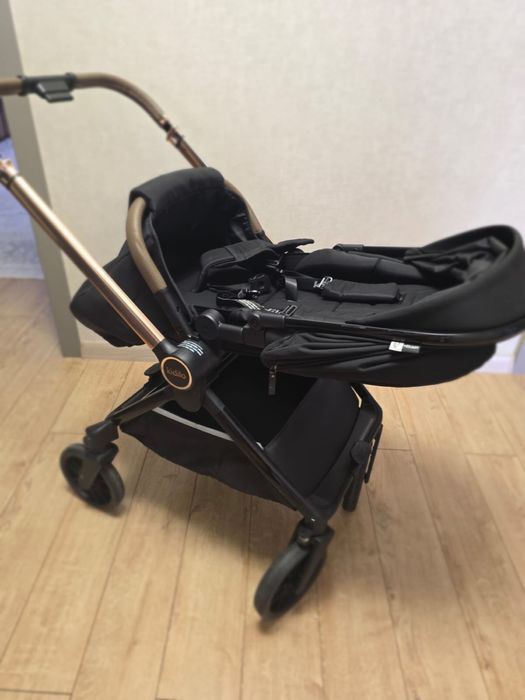 Продам коляску kidilo 2 в 1