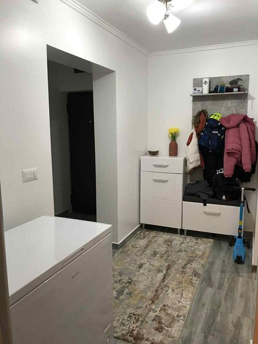 De vânzare apartament renovat recent