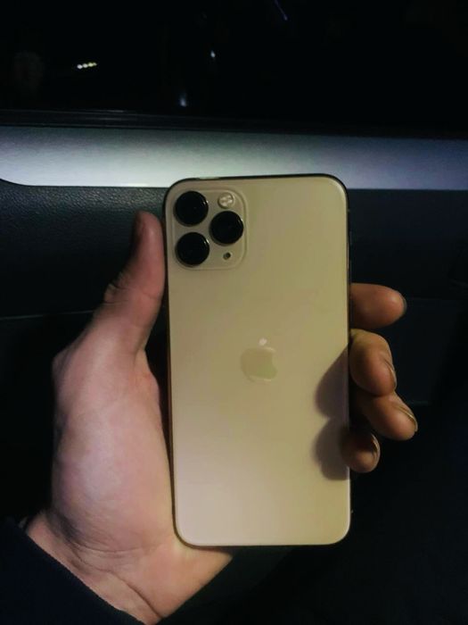 Iphone 11 pro Gold…