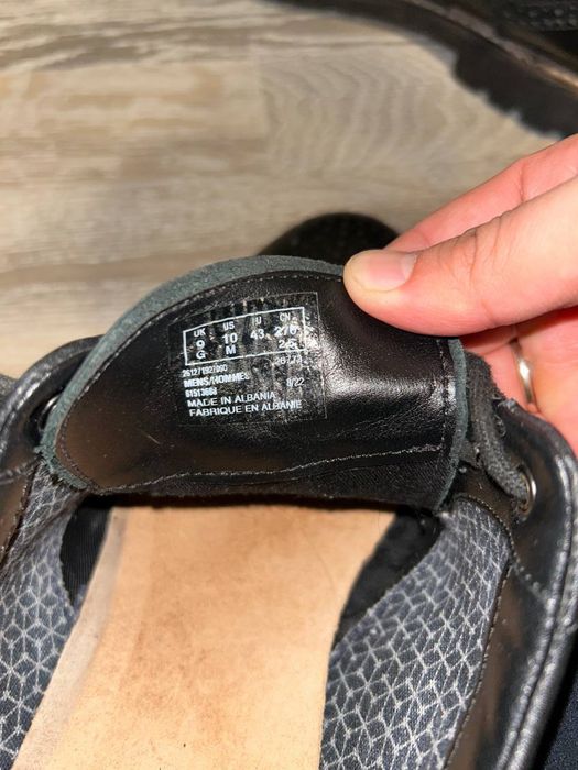 Продам мужские лоферы Clarks
