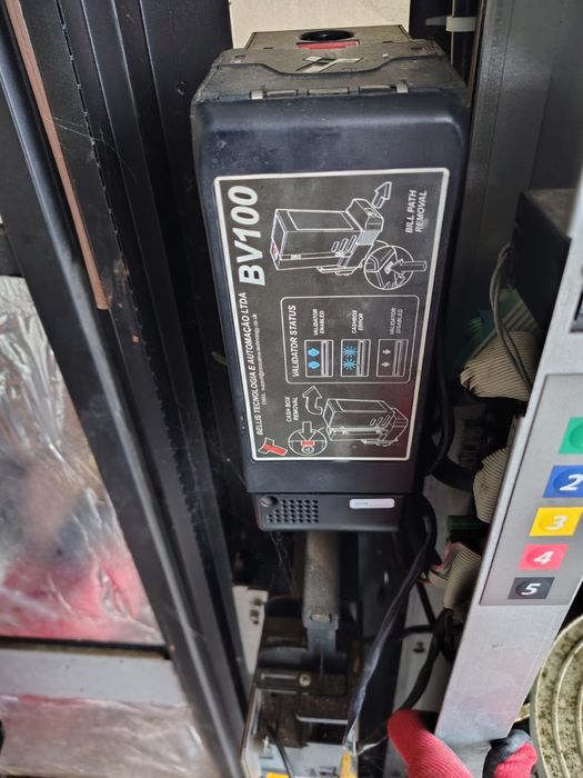 Restiera si bancnotiera