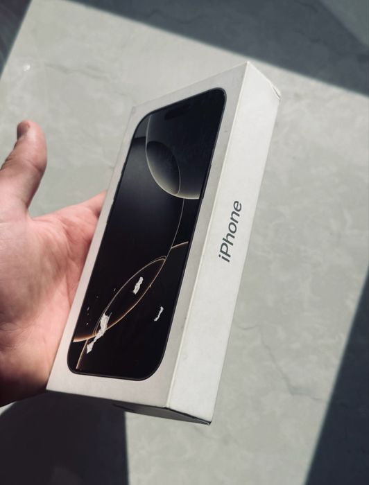Продам iPhone 16 pro