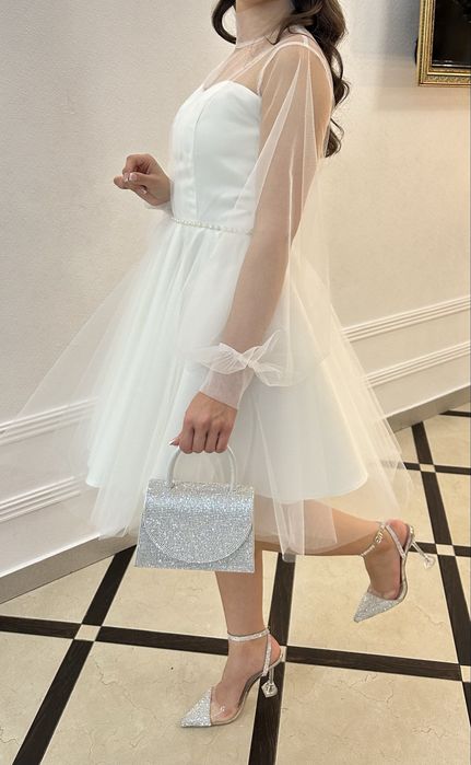 Платье на выпускной, на свадьбу