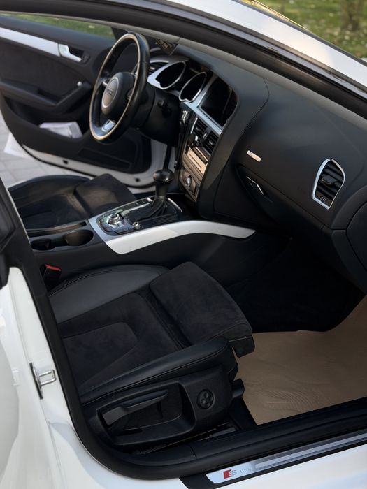 Audi A5 2016 2.0TDI 190cp S-LINE Impecabil deosebit !