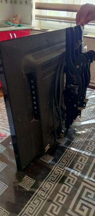 Artel televizor 24