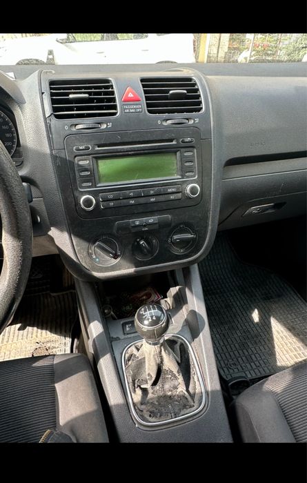 Vând Volkswagen Golf V, 2005, 1.4 16V