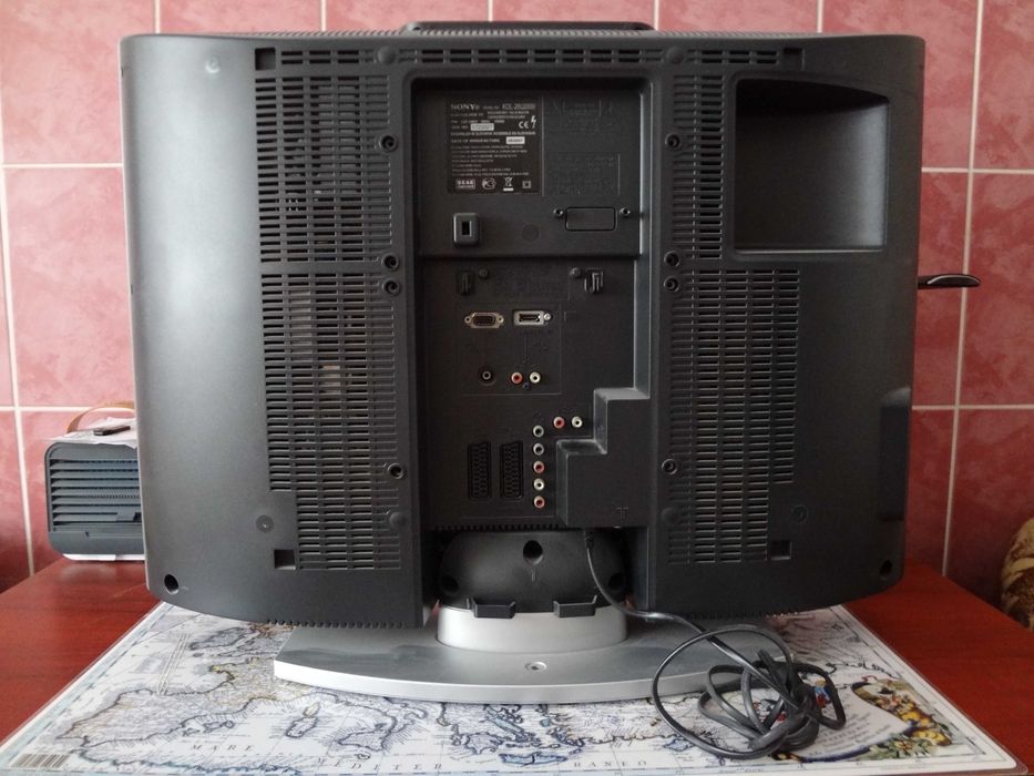 TV SONY LCD KDL-26U2000, cu telecomandă Thomson