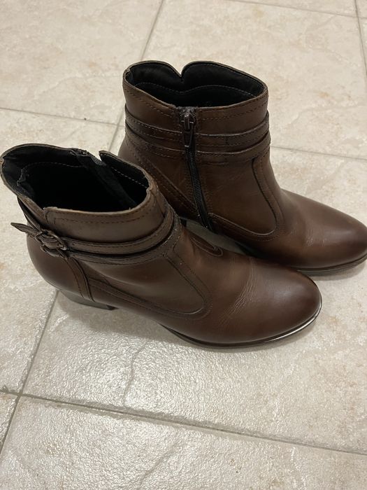 Дамски кожени боти