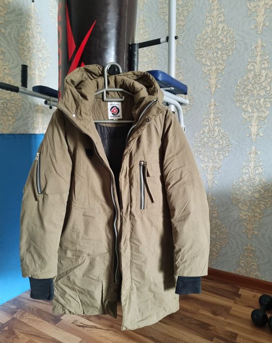 Продам куртку осень-зима  подростковую