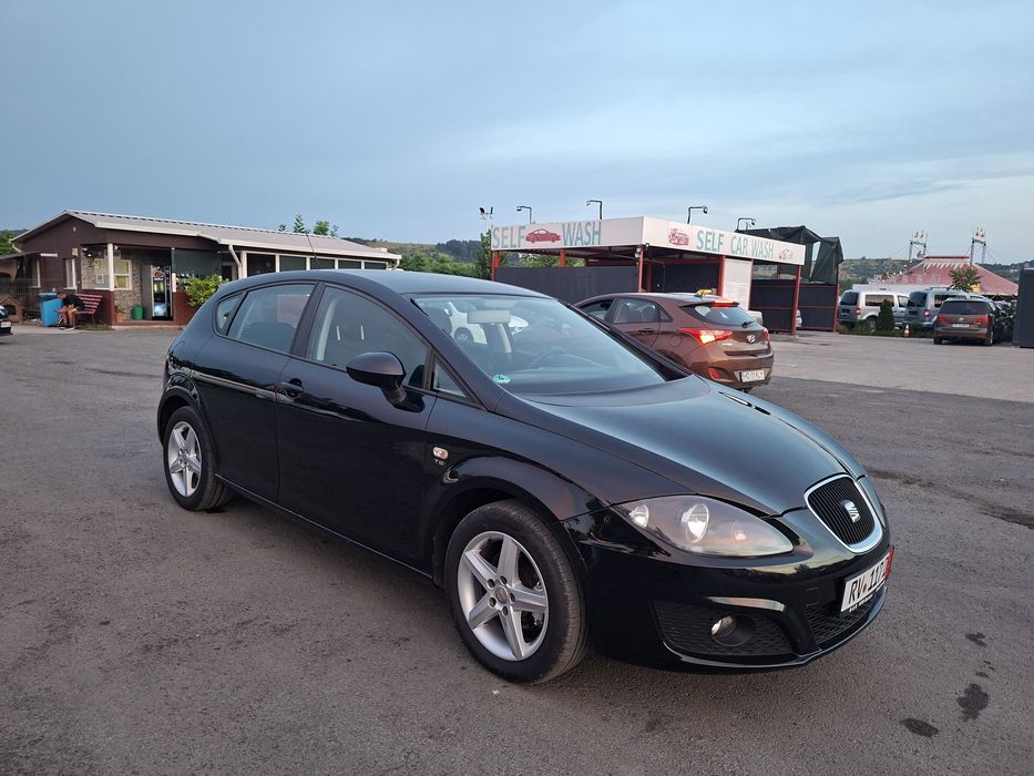 Seat Leon  2012   Benzina 105 C.P  Adusa Recent Germania