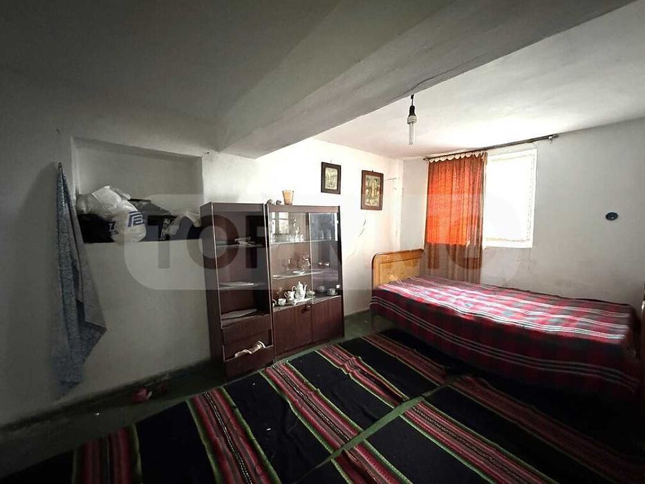 Продава се Къща в с. Джулюница, Област Русе - 160 кв.м за 75 €/кв.м - Снимка #8