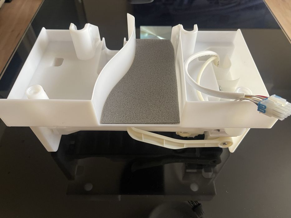 Хладилник Самсунг side by side на части