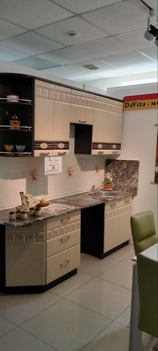 Кухонные гарнитуры