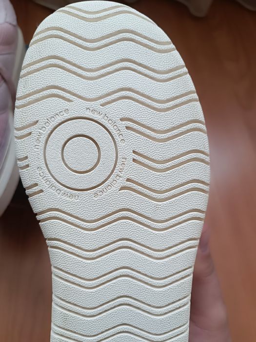 Кроссовки new balance