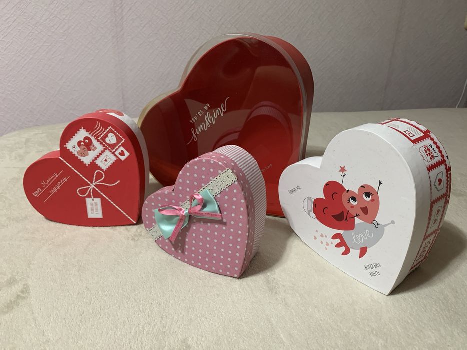 Подарочные коробки