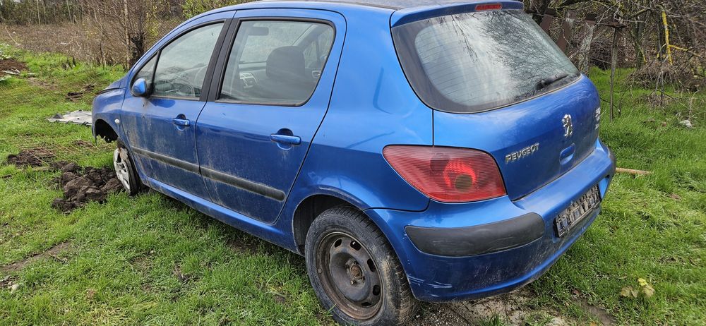 Dezmembrez Peugeot 307 1.6Hdi