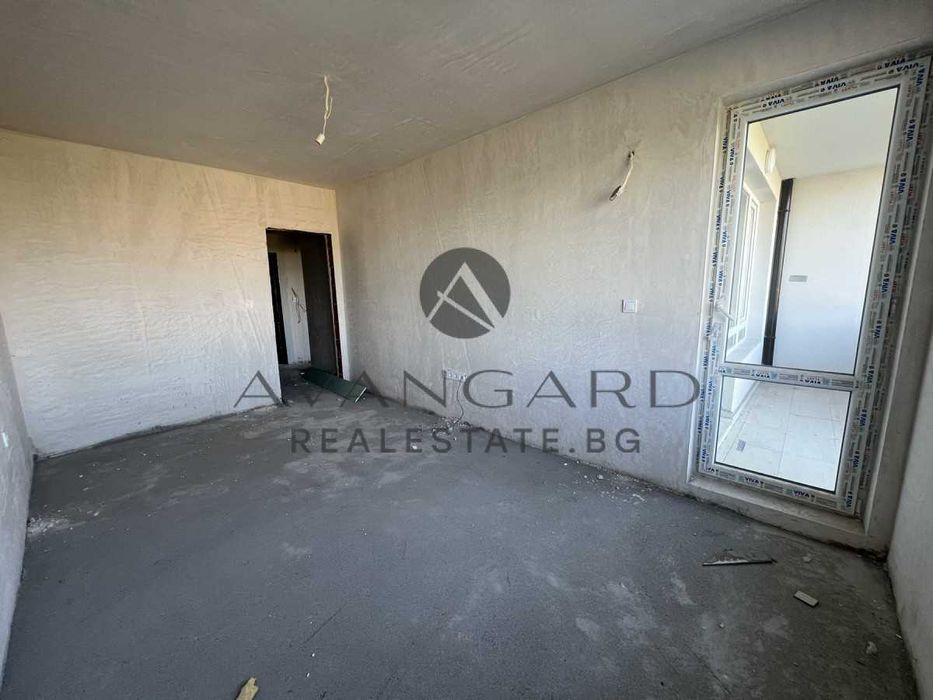 Продава се Двустаен апартамент в Пловдив, Кючук Париж - 72 кв.м за 1247 €/кв.м - Снимка #2