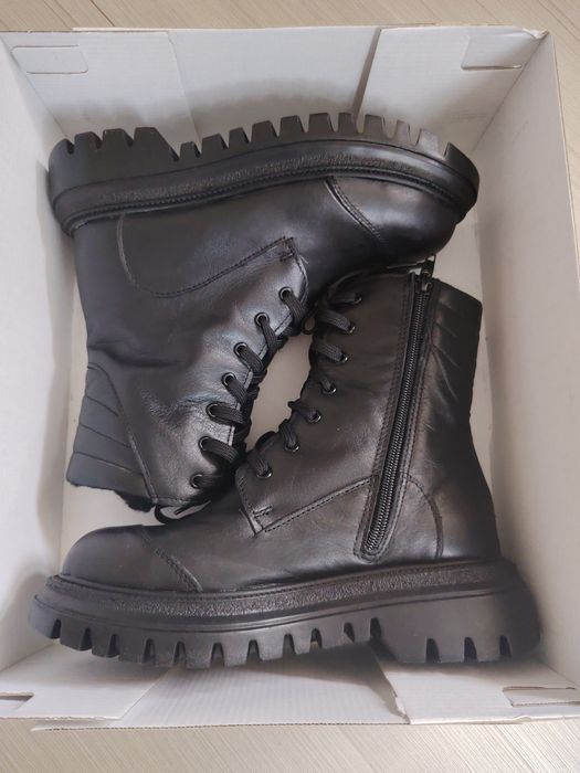 Боти естествена кожа