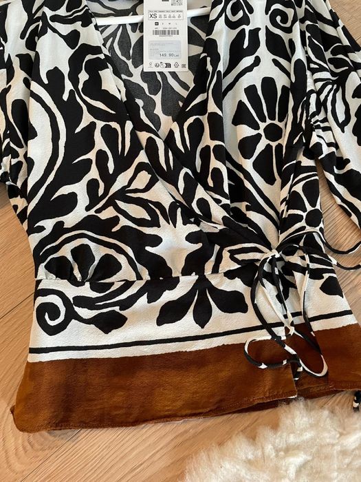 Camasa Zara stil kimono, noua, XS