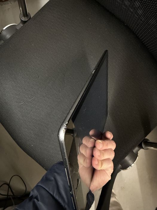 Apple iPad gen 8th in stare buna cu tastatura