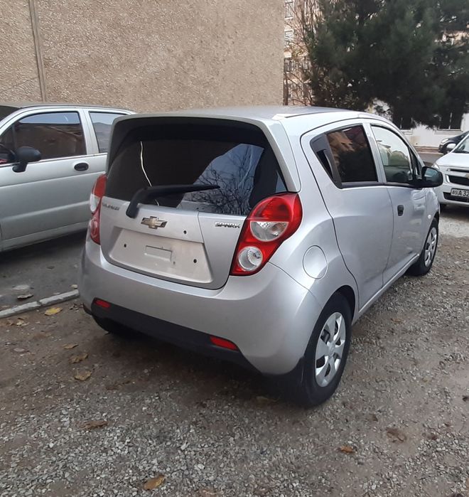 Спарк 2014 йил сотилади