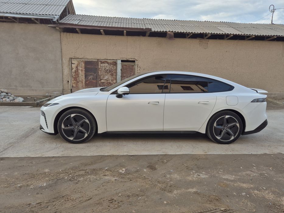 Dongfeng ep 007 gybrid