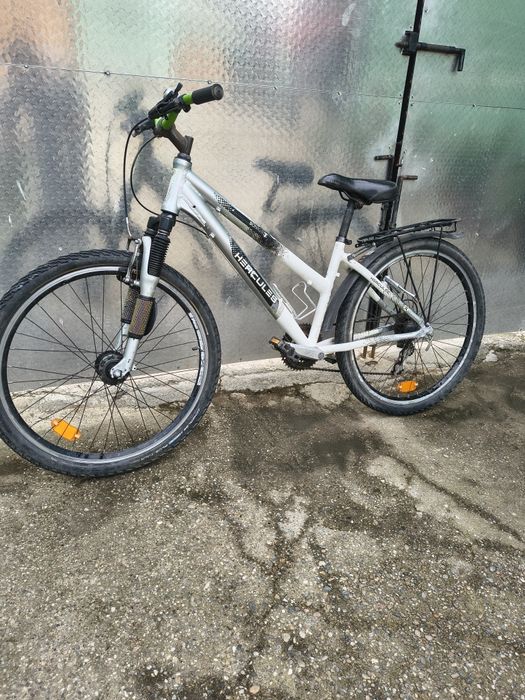 Bicicletă Hercules