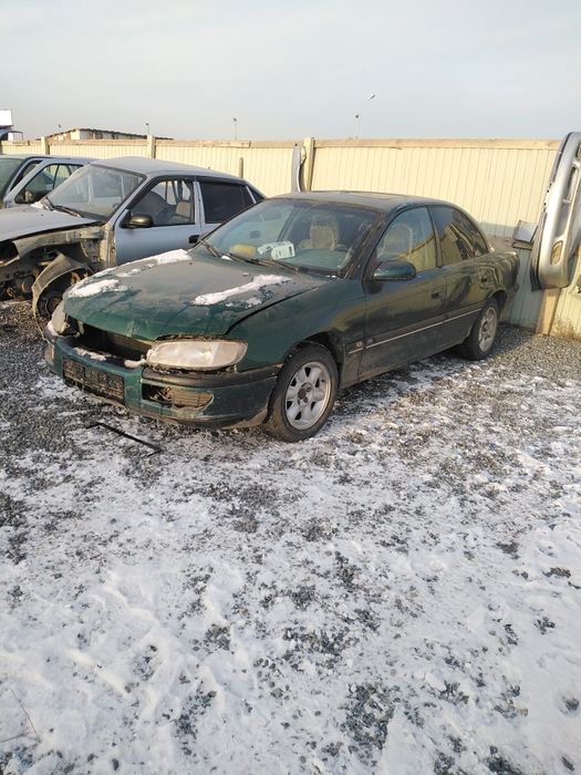 Opel omego по запчастям