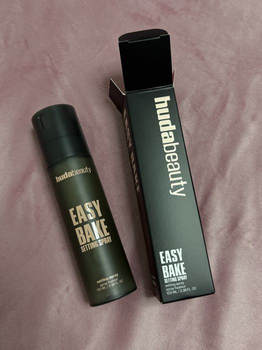 huda beauty setting spray full size