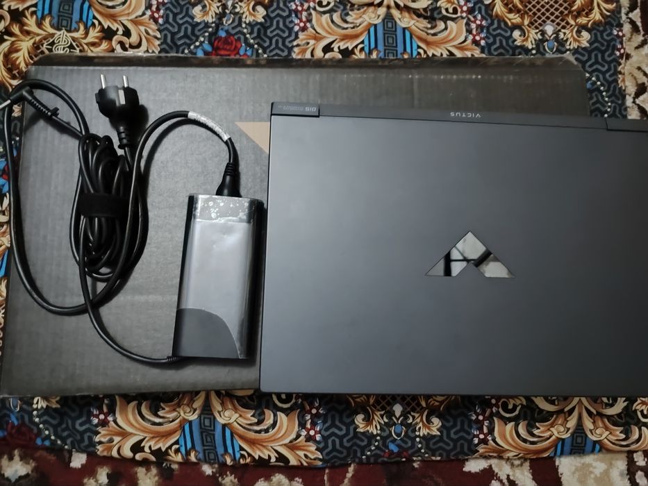 victus by hp gaming laptop 15-fb0071 nia