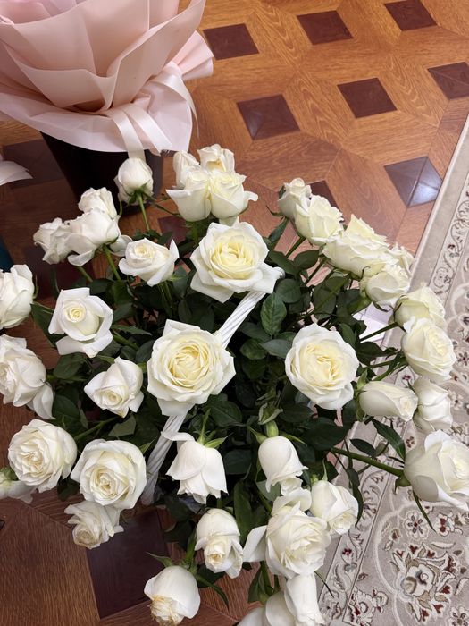 Цветы в корзине г.Тараз