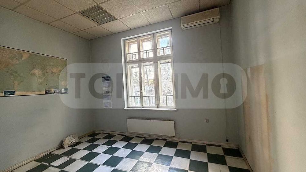 Дава се под наем Офис в Варна, Общината - 80 кв.м за 348.84 € - Снимка #7
