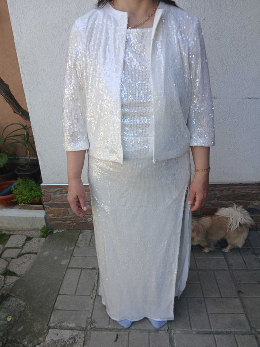 Официялна дълга рокля