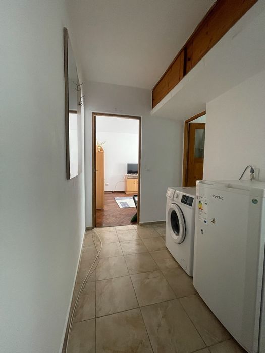Inchiriez apartament 2 camere in Bistrita, str Artarilor( zona Decebal).