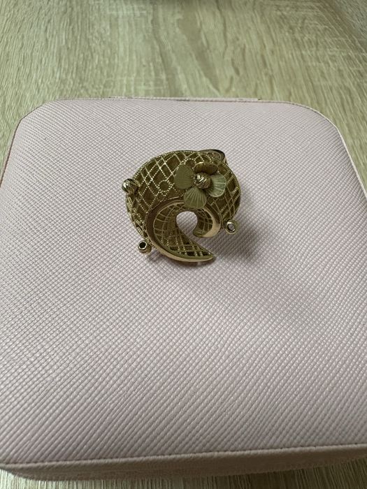 Продам золотое колечко